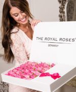 The Royal Roses - Rosenbox - Schachtelbox mit rosanen Rosen